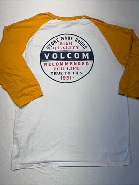 Volcom Boy's White & Mustard Raglan Graphic Shirt Size Large 14. 3/4 sleeve